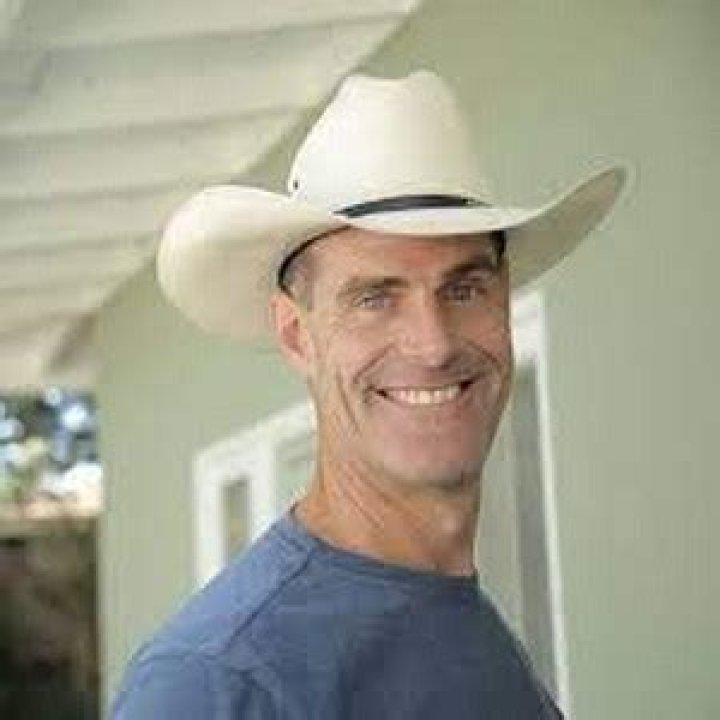 Brett Waterman Age | Wiki, Net worth, Bio, Height, Wife