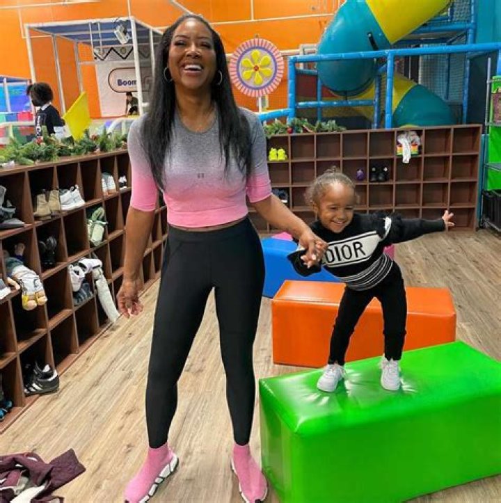 ‘RHOA’ Star Kenya Moore Shares Emotional Post About Wanting Kids