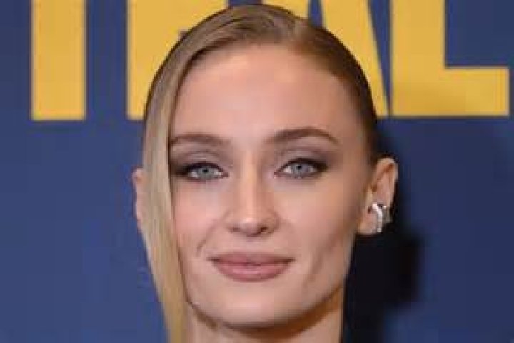 Sophia Turner (Derek Deso) Age