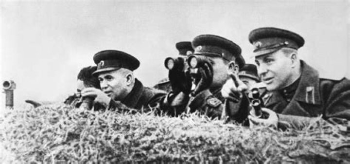 The Brutal Nazi-Soviet Face-Off In 28 Harrowing Photos