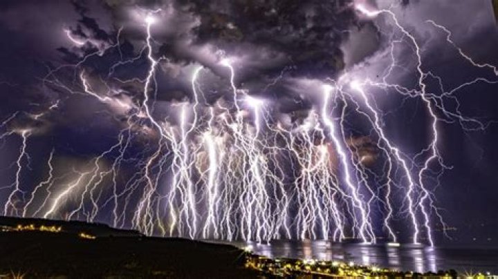The Ten Most Incredible Lightning Photographs