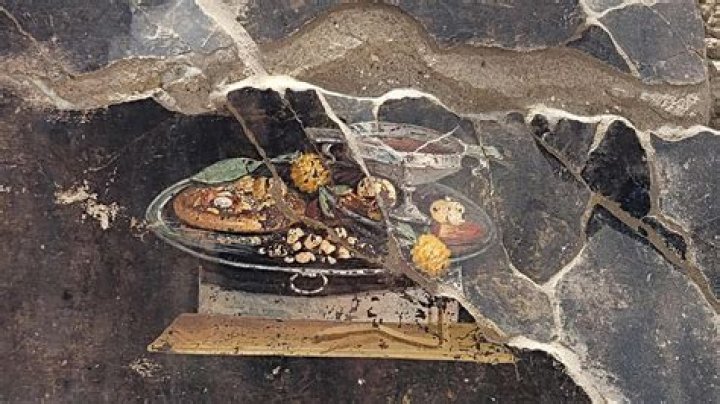 Thermopolia Found In Pompeii Suggests Ancient Romans Ate Fast Food