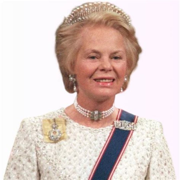 Wiki, Age, Wife, Height, Net Worth, Family, Ethnicity, Biography & More